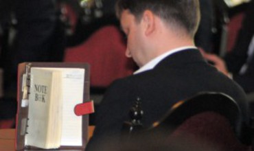 Fotografia zilei: “Răscoala” agendelor roşii