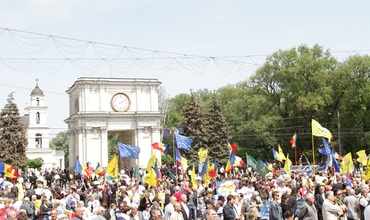 Marșul Unirii, din PMAN până la Ambasada Rusiei și a Turciei