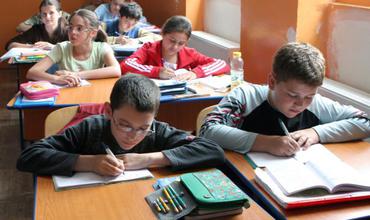 С 1 января 2013 года все школы Молдовы будут финансироваться по новой схеме